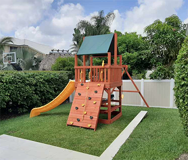 Play King Davie square base Woodplay playset for a small back yard